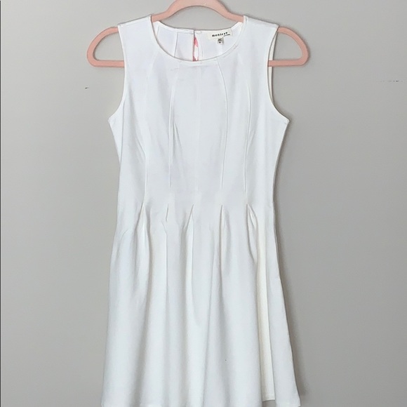 Monteau Dress - Picture 1 of 6